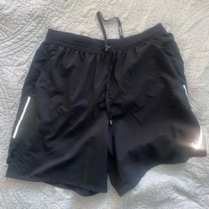 🖤Nike shorts 🖤